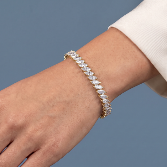 14K Yellow Gold Marquise Cut Diamond Tennis Bracelet - Close-up