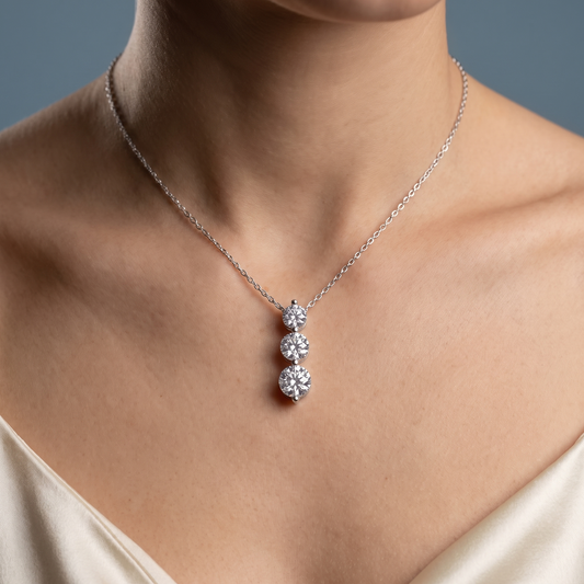 14KT White Gold Graduated Three Stone Diamond Drop Necklace - Close-up