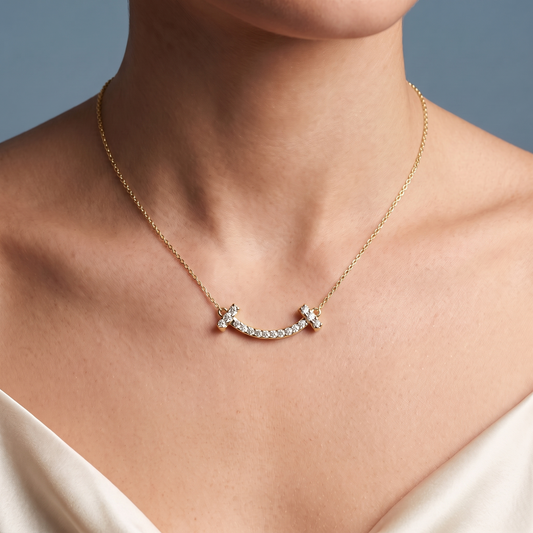 14KT Yellow Gold Curved Bar Diamond Pendant - Close-up