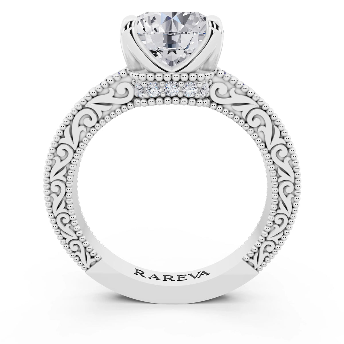 18 KT White Gold Round Cut Diamond Vintage - through finger