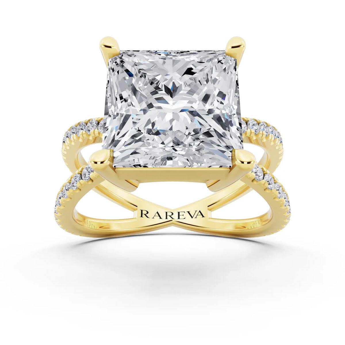 14 KT Yellow Gold Princess Cut Diamond Ring with Twisted Split Shank - front view