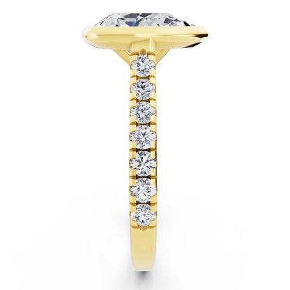 18 KT Yellow Gold Pear Cut Diamond Bezel Set Ring with Pave Band - Side view