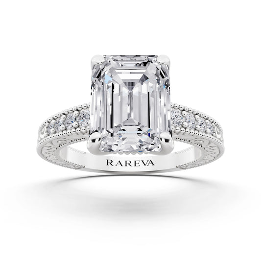 18 KT White Gold Emerald Cut Diamond Vintage - front view