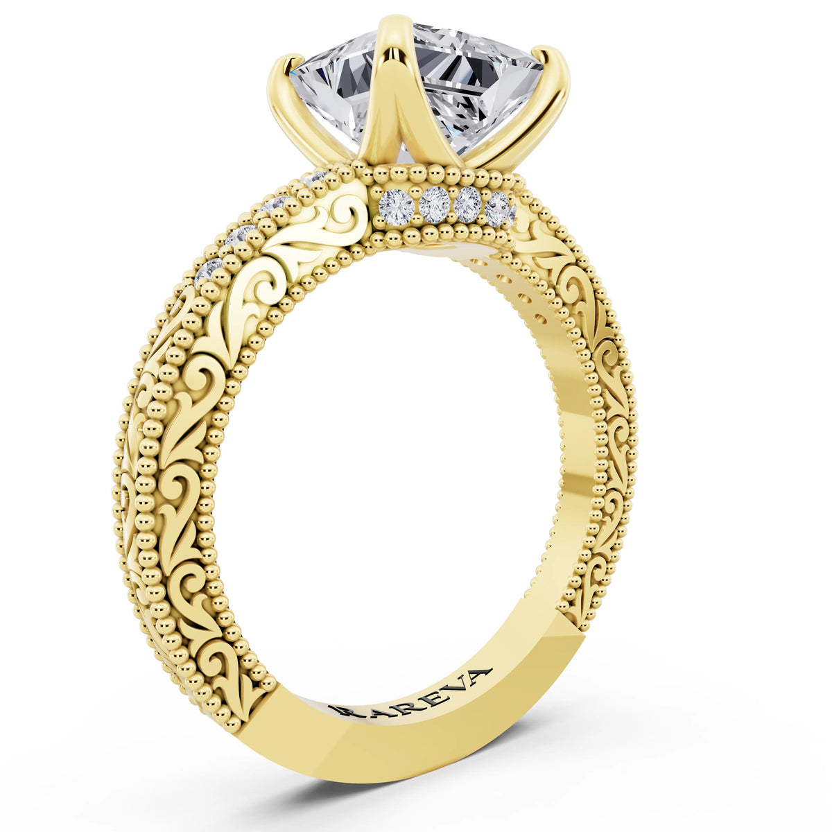 14 KT Yellow Gold Princess Cut Diamond Vintage - top view