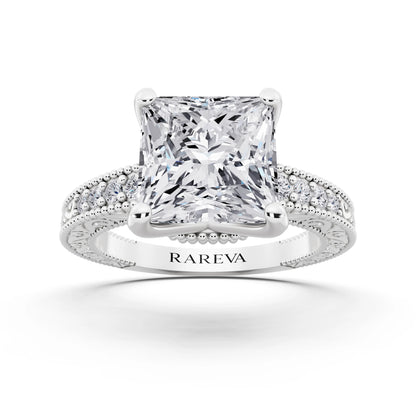 Platinum Princess Cut Diamond Vintage - front view