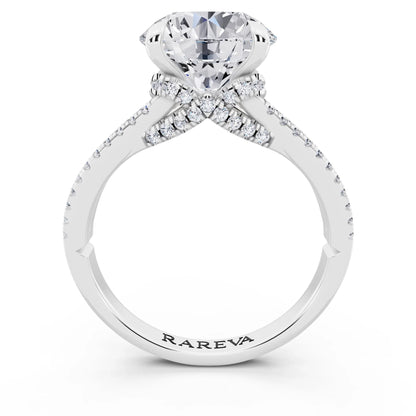 18 KT White Gold Round Cut Diamond Ring with Pavé Split Shank - through finger