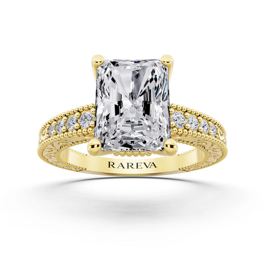 18 KT Yellow Gold Radiant Cut Diamond Vintage - front view