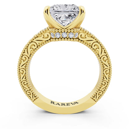 14 KT Yellow Gold Princess Cut Diamond Vintage - through finger