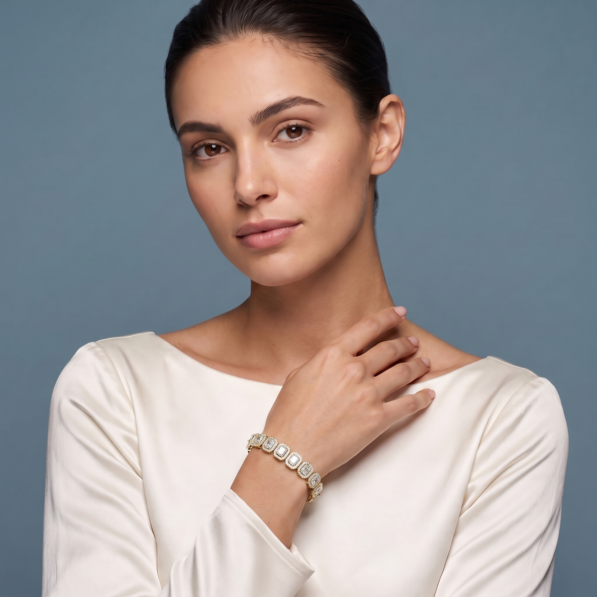 10K Yellow Gold Radiant Cut Halo Diamond Tennis Bracelet - Beauty