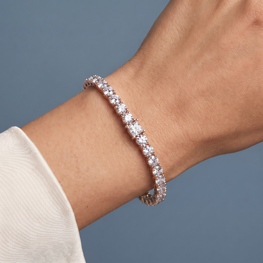 14K Rose Gold Round and Princess Cut Diamond Tennis Bracelet - Close-up