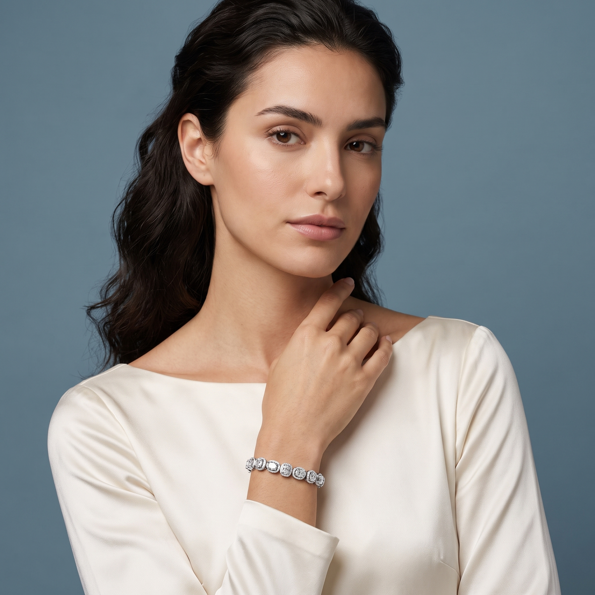 10K White Gold Cushion Cut Diamond Tennis Bracelet - Beauty