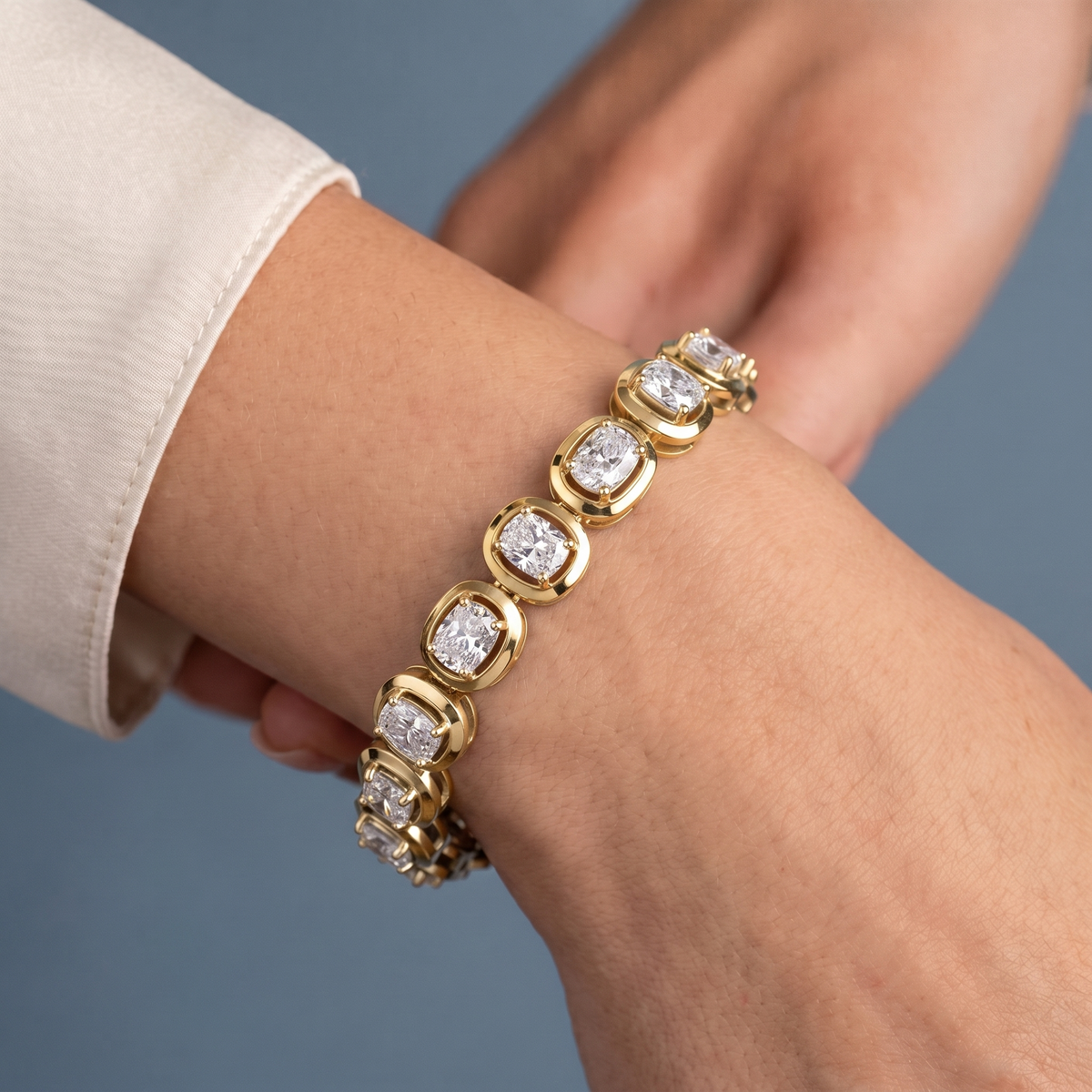 14K Yellow Gold Cushion Cut Diamond Tennis Bracelet - Close-up