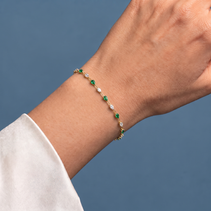 10K Yellow Gold Lab Grown Pear Emerald Diamond Station Bracelet - Close-up