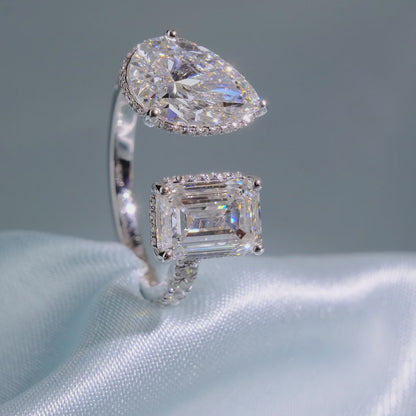 Emerald Cut Diamond Toi et Moi Ring with Pave Band - Video